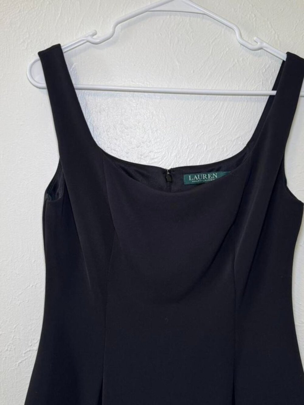 Lauren Ralph Lauren Black Sleeveless A Line Dress Mesh Hem Size 8 Formal - Picture 3 of 5